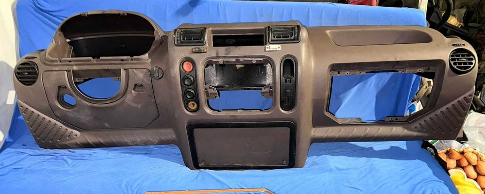 Tablier Renault Master anos 2000