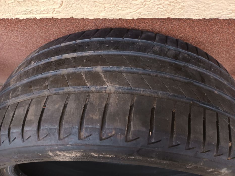 Opony letnie Bridgestone 245/40/r19,rok 2022