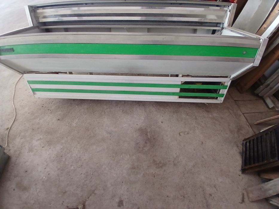 Vitrina de charcutaria