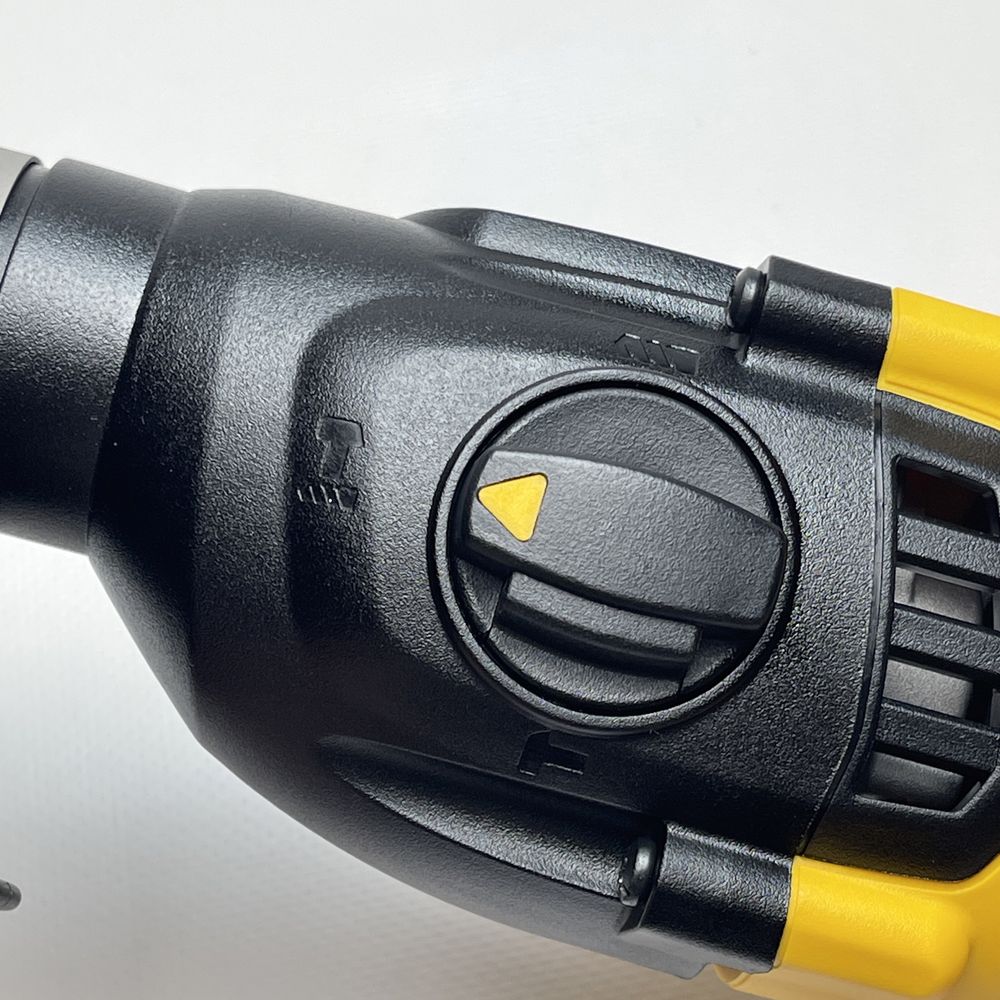 Dewalt Безщіточний Перфоратор DCH133B 20V XR з США