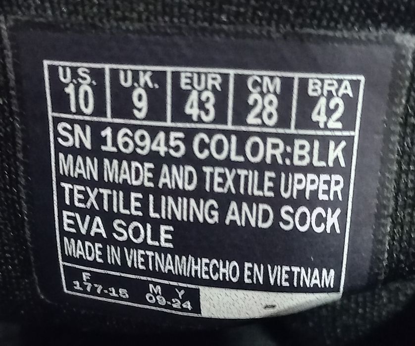 Новые кроссовки  мокасины Skechers 43 размер