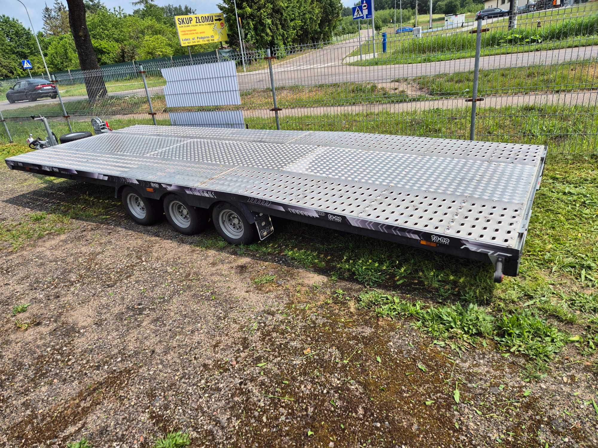 Laweta, autolaweta, przyczepki, samochody 9 osobowe,dostawcze.