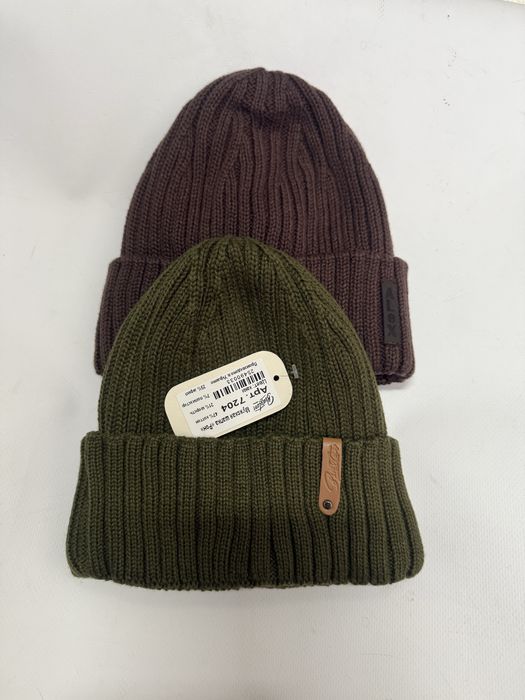 Тепла чоловіча  шапка