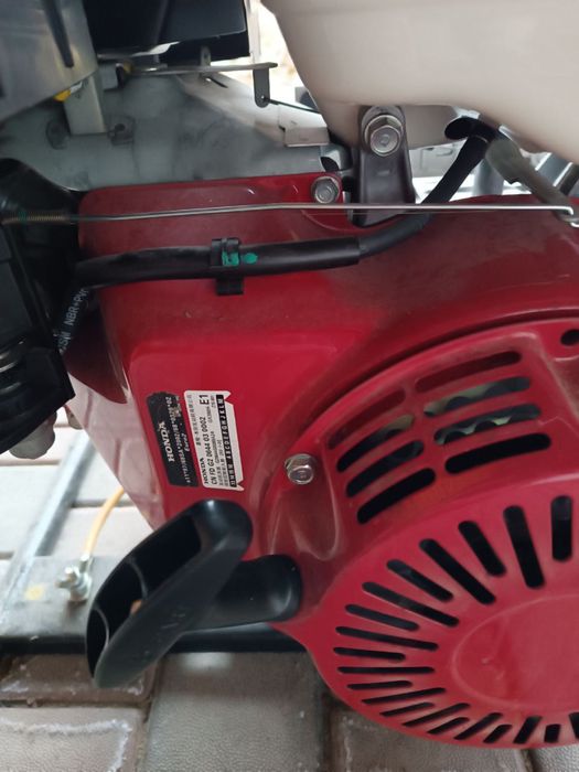 Продам генератор