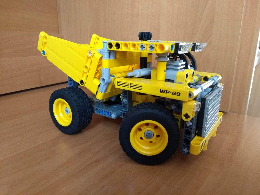 LEGO technic 42035- wywrotka górnicza [jak nowe]