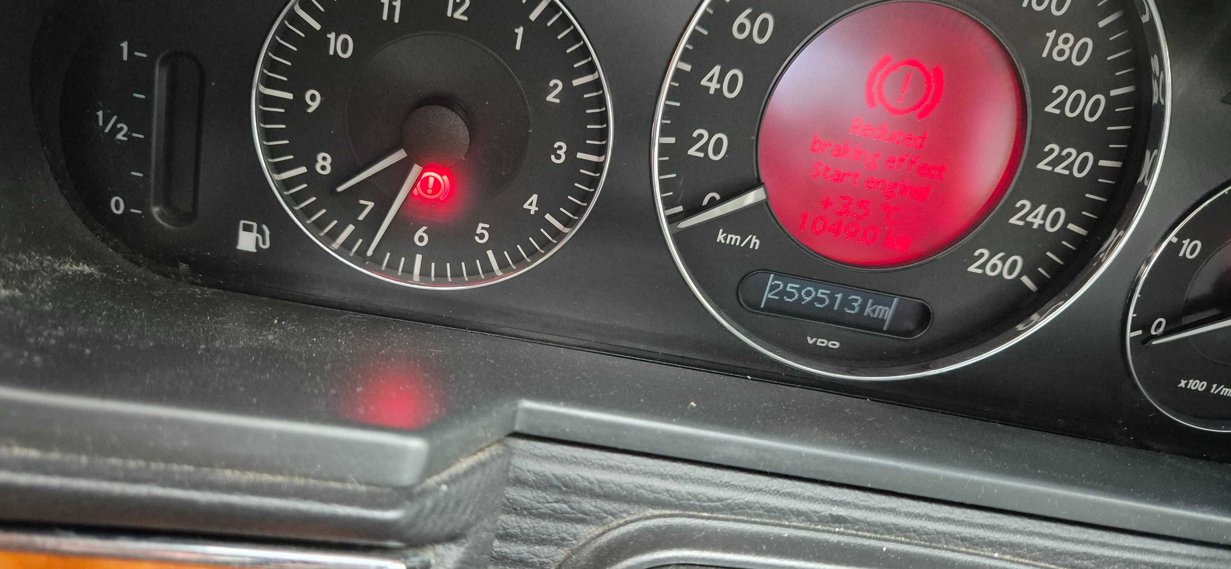 Mercedes w211 e270 2.7cdi silnik skrzynia most maska c744