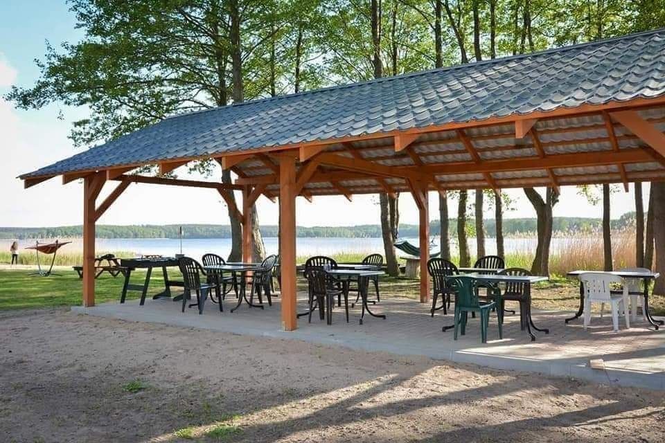 Domek CAŁOROCZNY nad jeziorem Lubie BALIA JACUZZI w cenie, SAUNA ZEW.