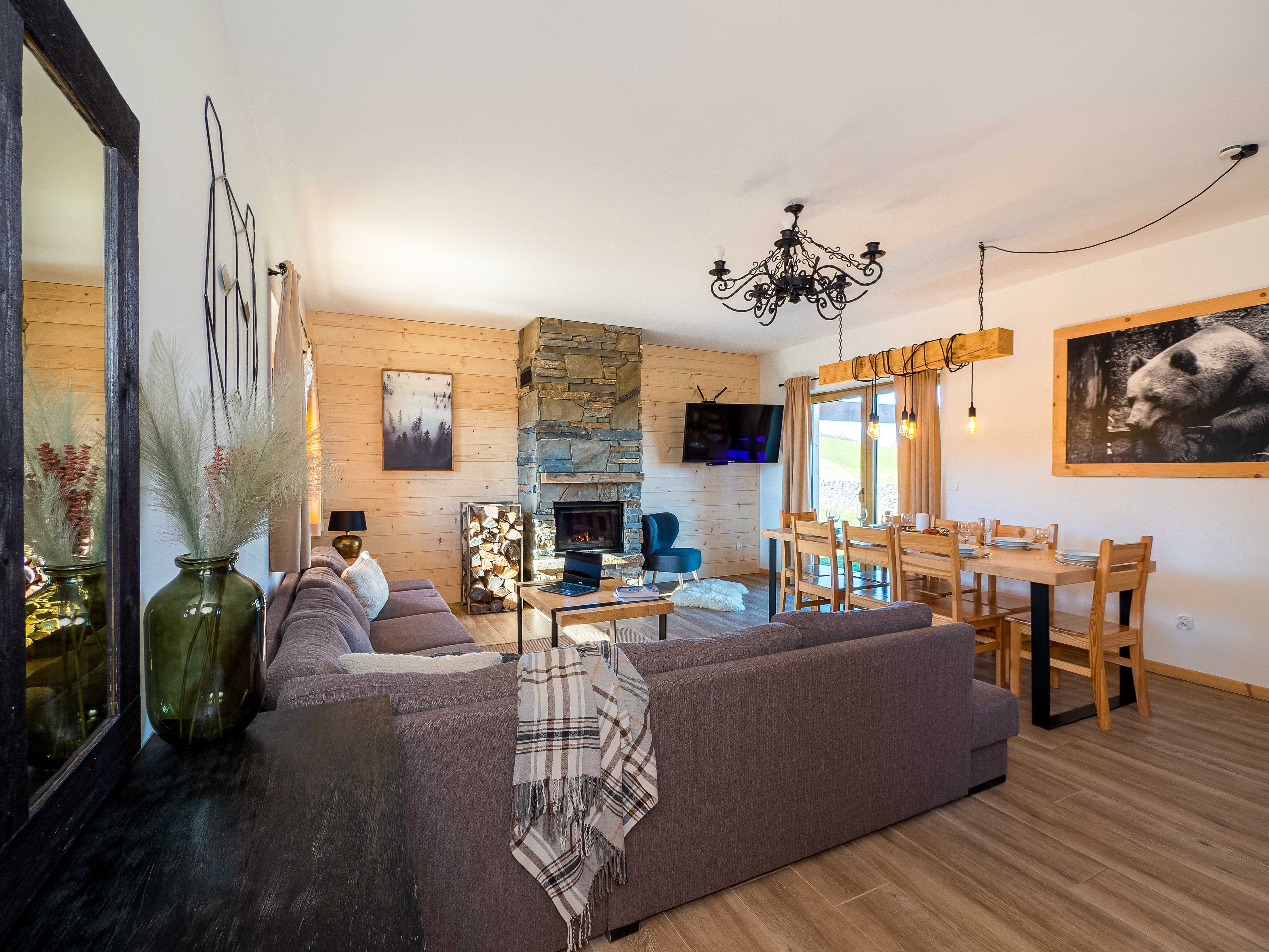 Domek w górach 8 , 10 osobowy jacuzzi, sauna, kominek