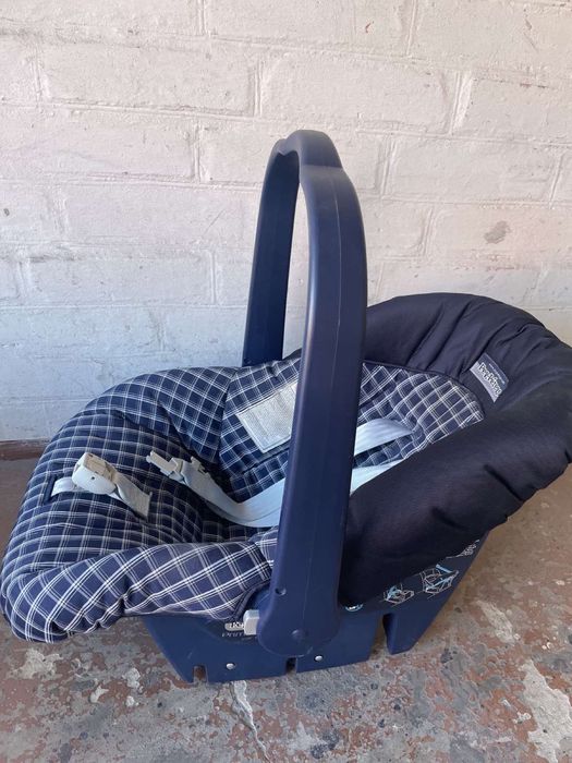 Продам дитячий модульний набір Peg-Perego з двох одиниць.