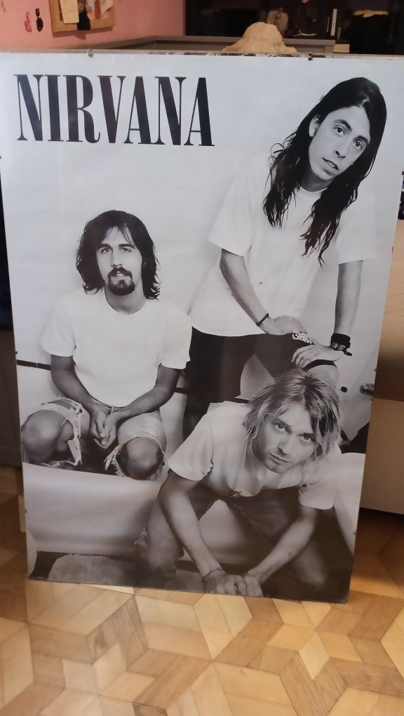 Plakaty Nirvana w antyramach