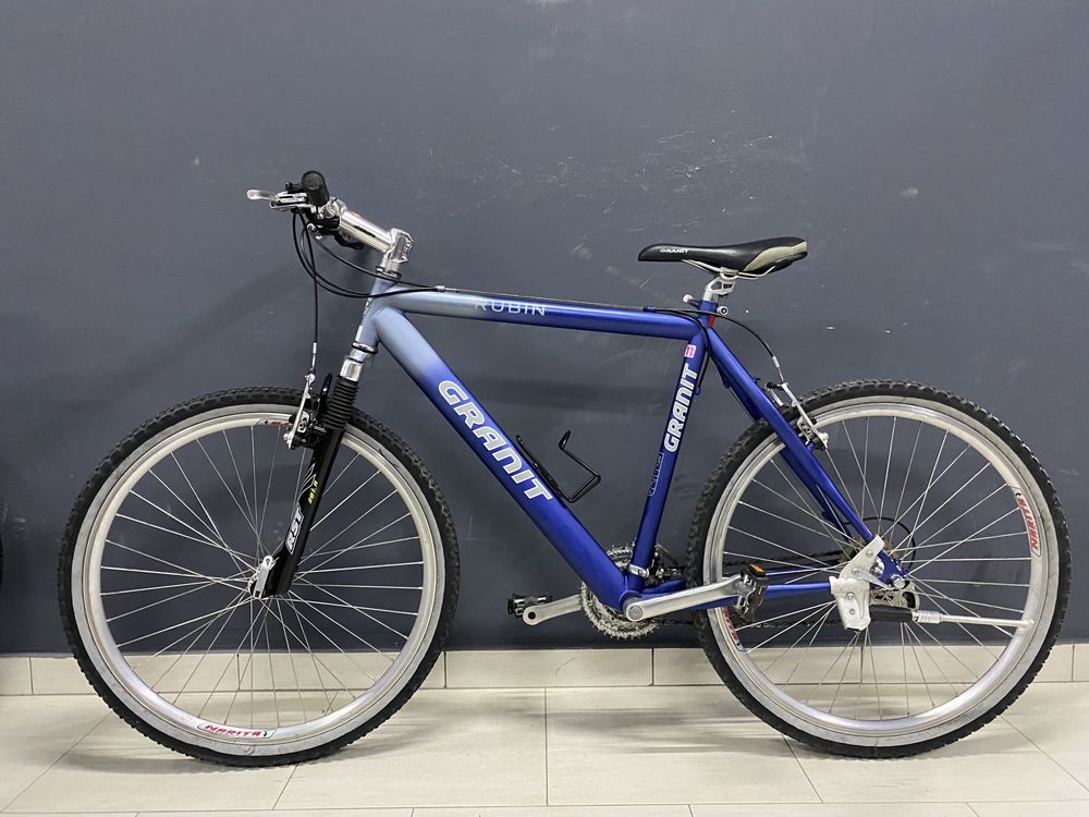 Гірський велосипед б.у з Німеччини колеса 26 shimano трансмісія