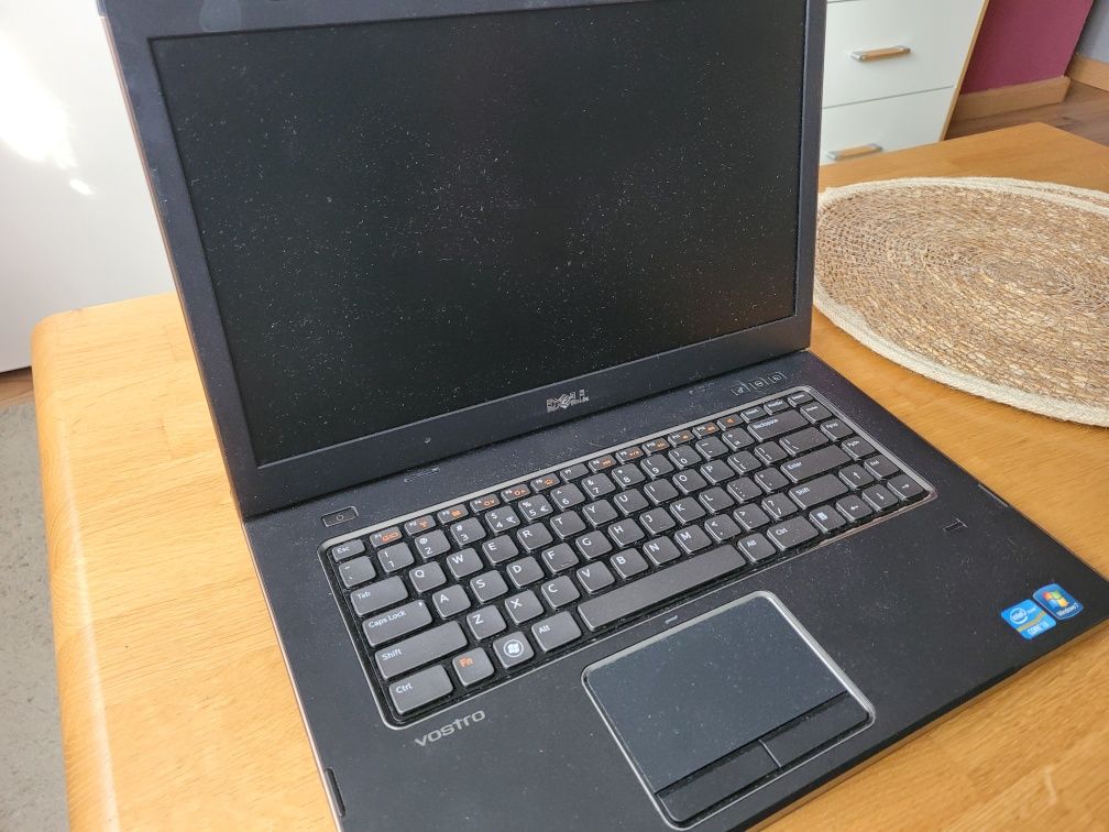 Dell vostro 3550