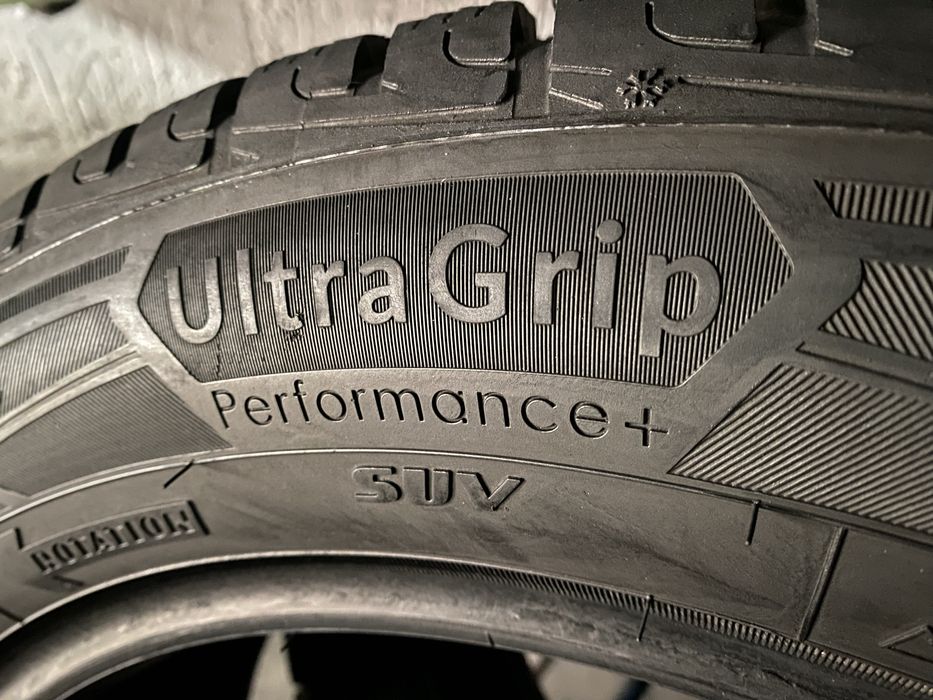 Шини 235/55/18 - 4шт Goodyear UltraGrip P+ SUV зима