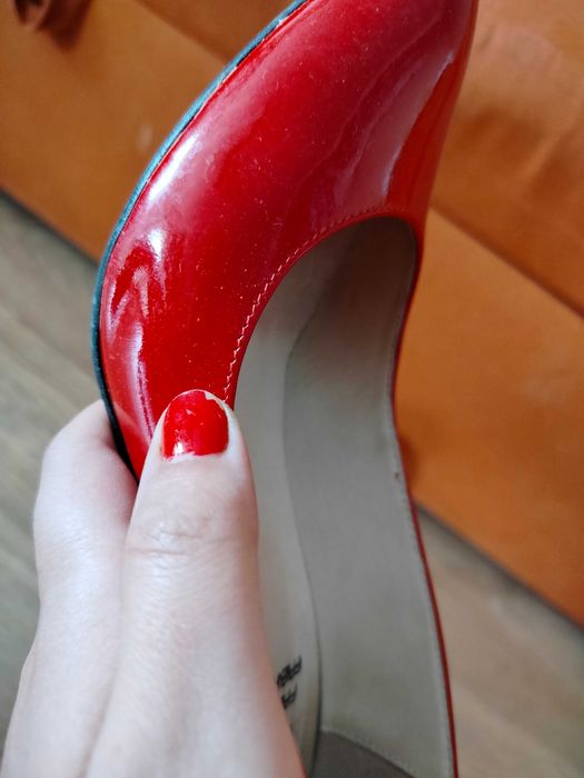 Szpilki ze skóry r. 37