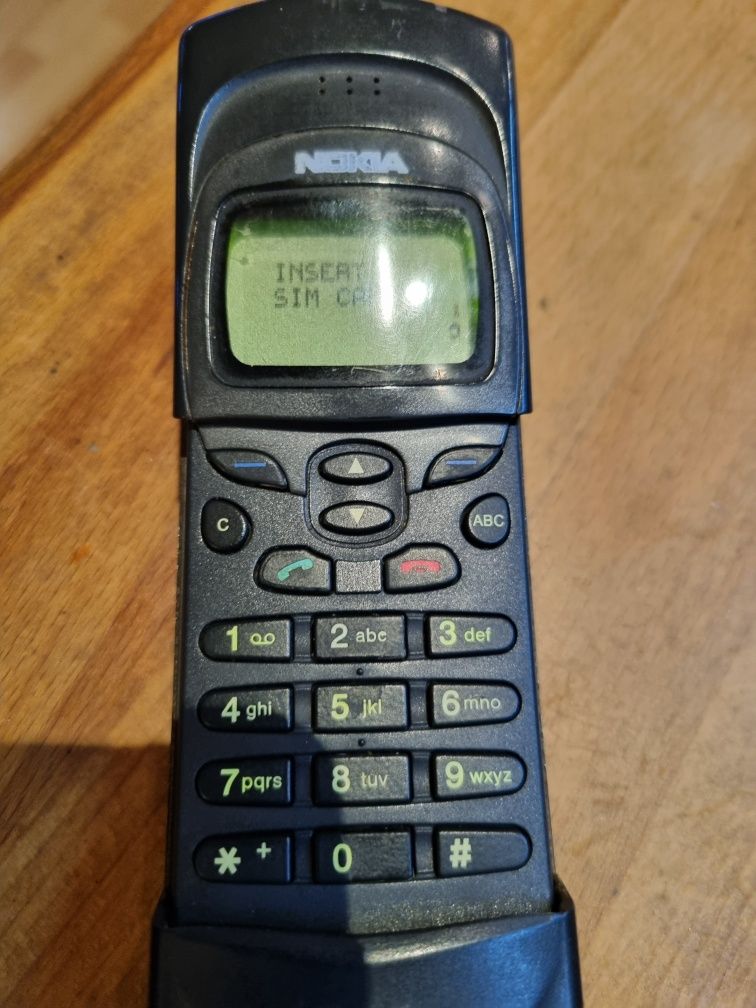 Nokia 8110 banan
