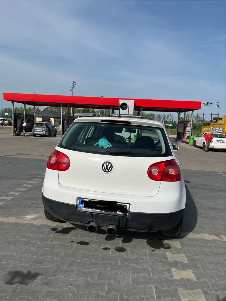 Volkswagen Golf V