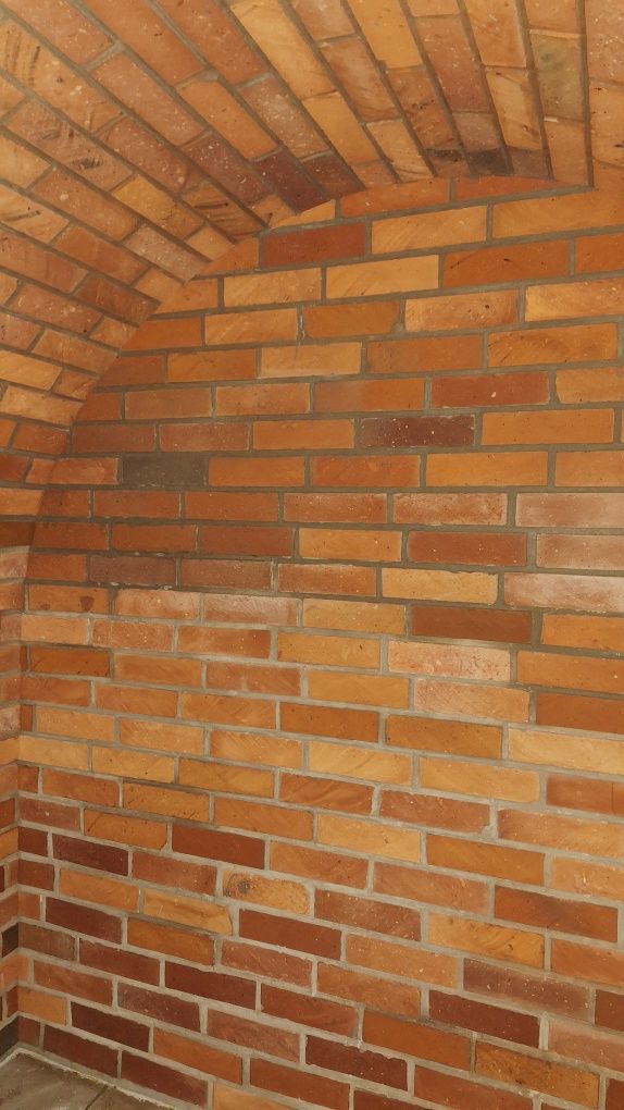 Płytki ceglane. Cięte ze starych cegieł
