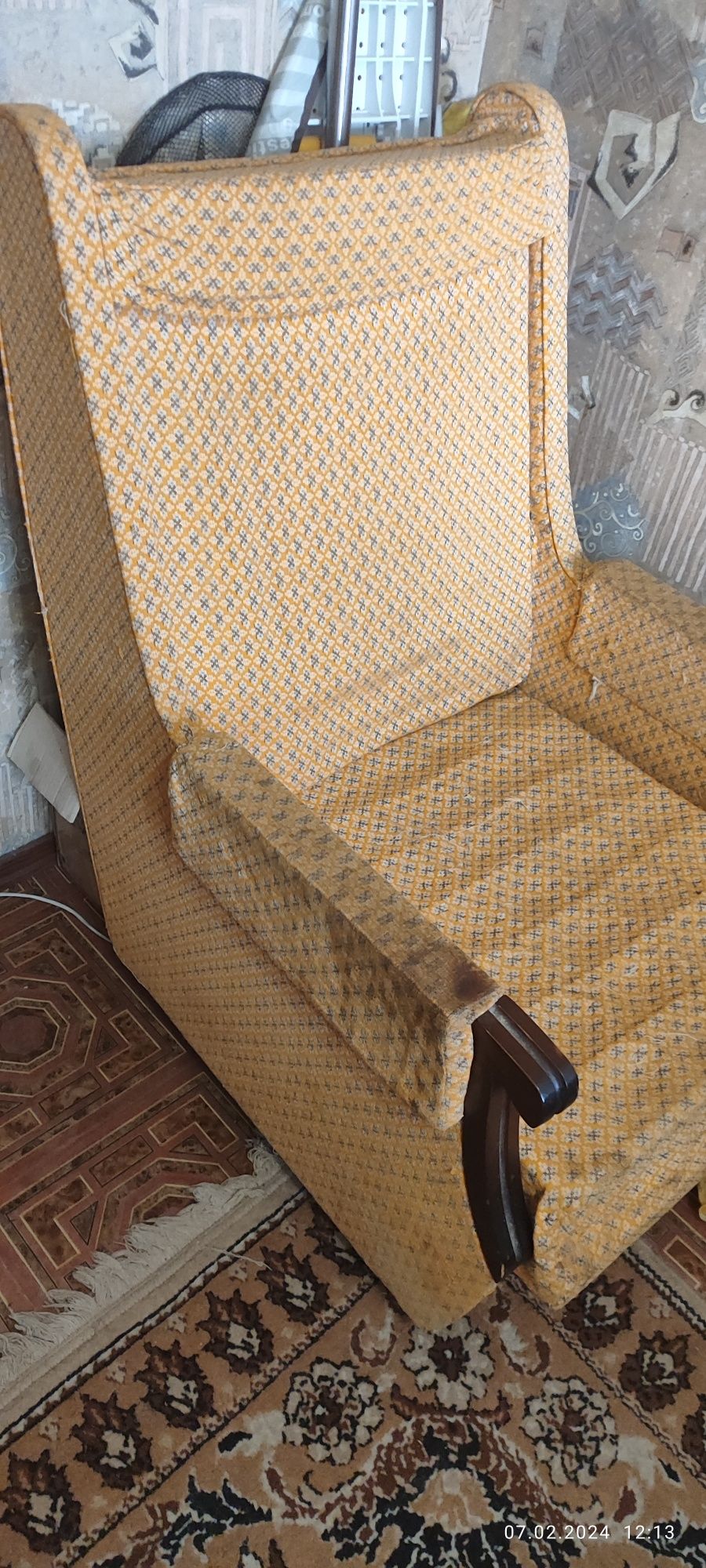 Кресла большие 2 шт