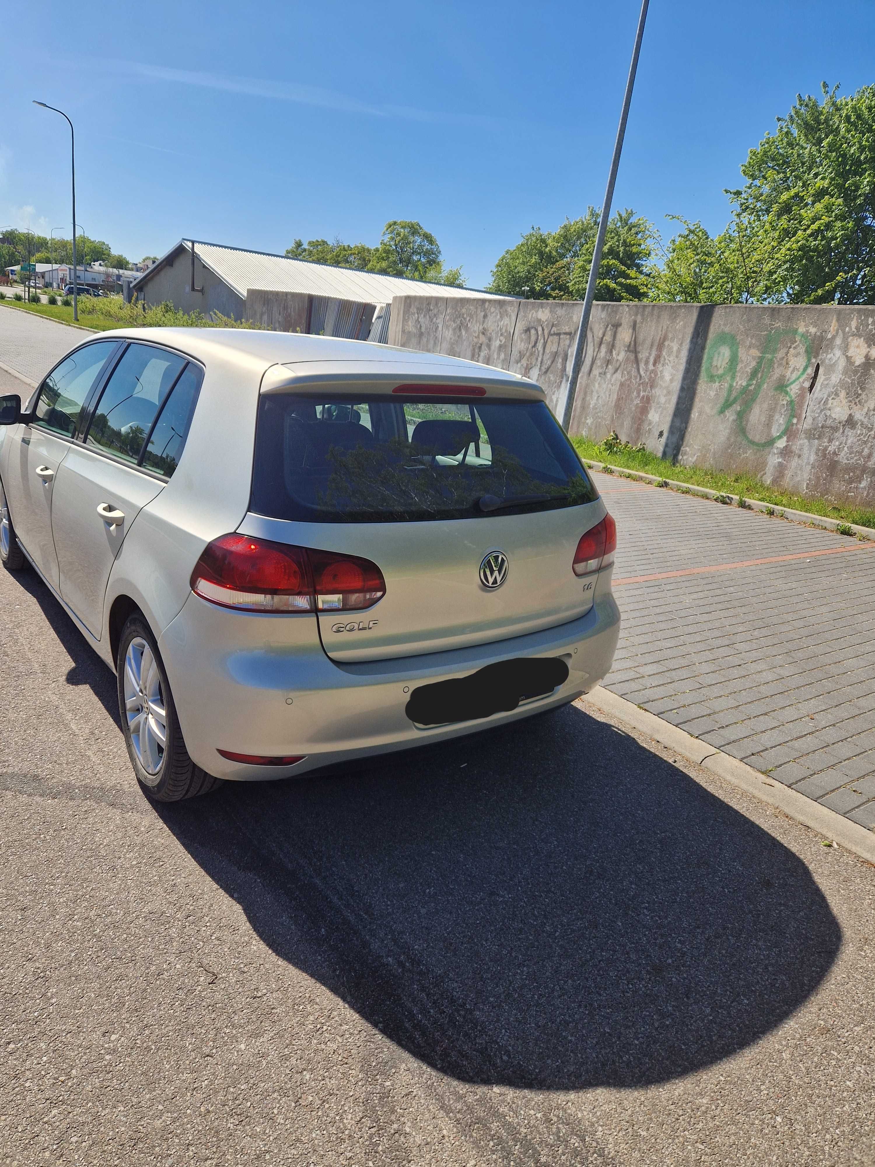 Volkswagen Golf 1.6