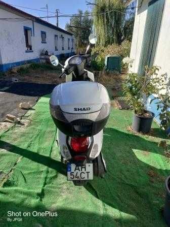 Mota 125cc como nova