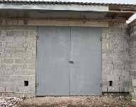 Продам просторий новий гараж у селищі Смірнова