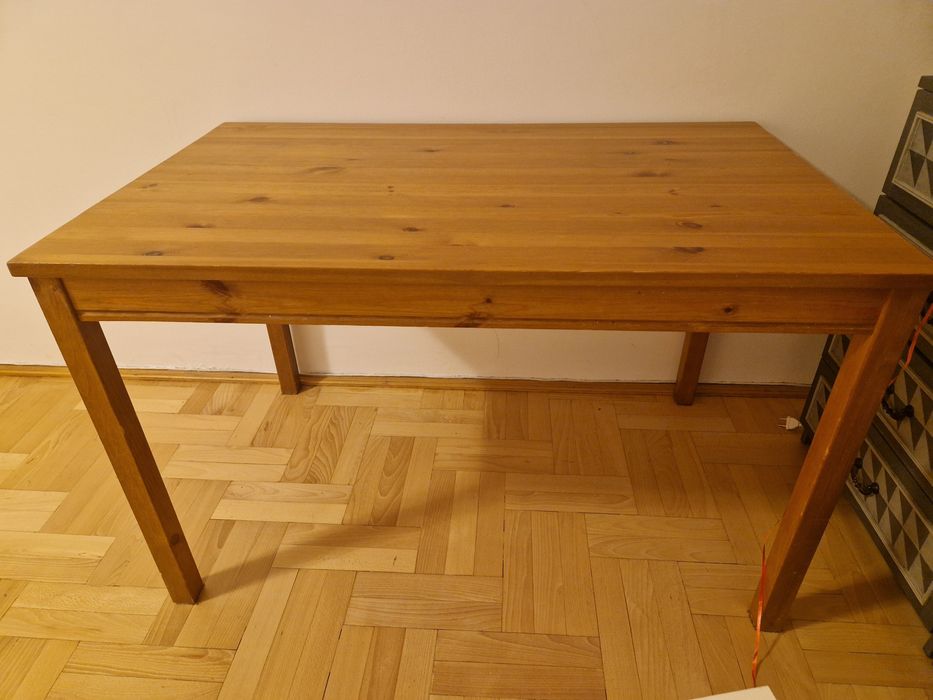 Stól 4 osobowe z Ikei.