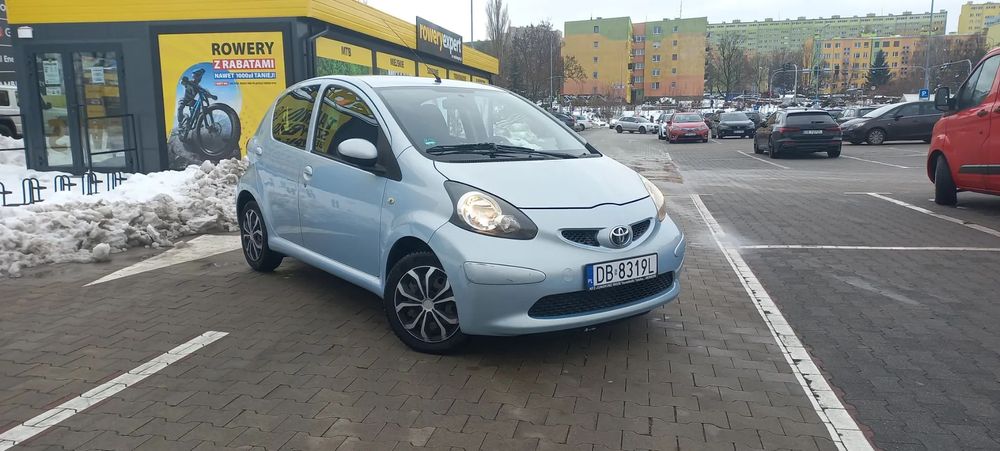 Toyota Aygo Benzyna 5 Drzwi 1 Właściciel z Niemiec Bez Wypadkowa Zarejestrowana