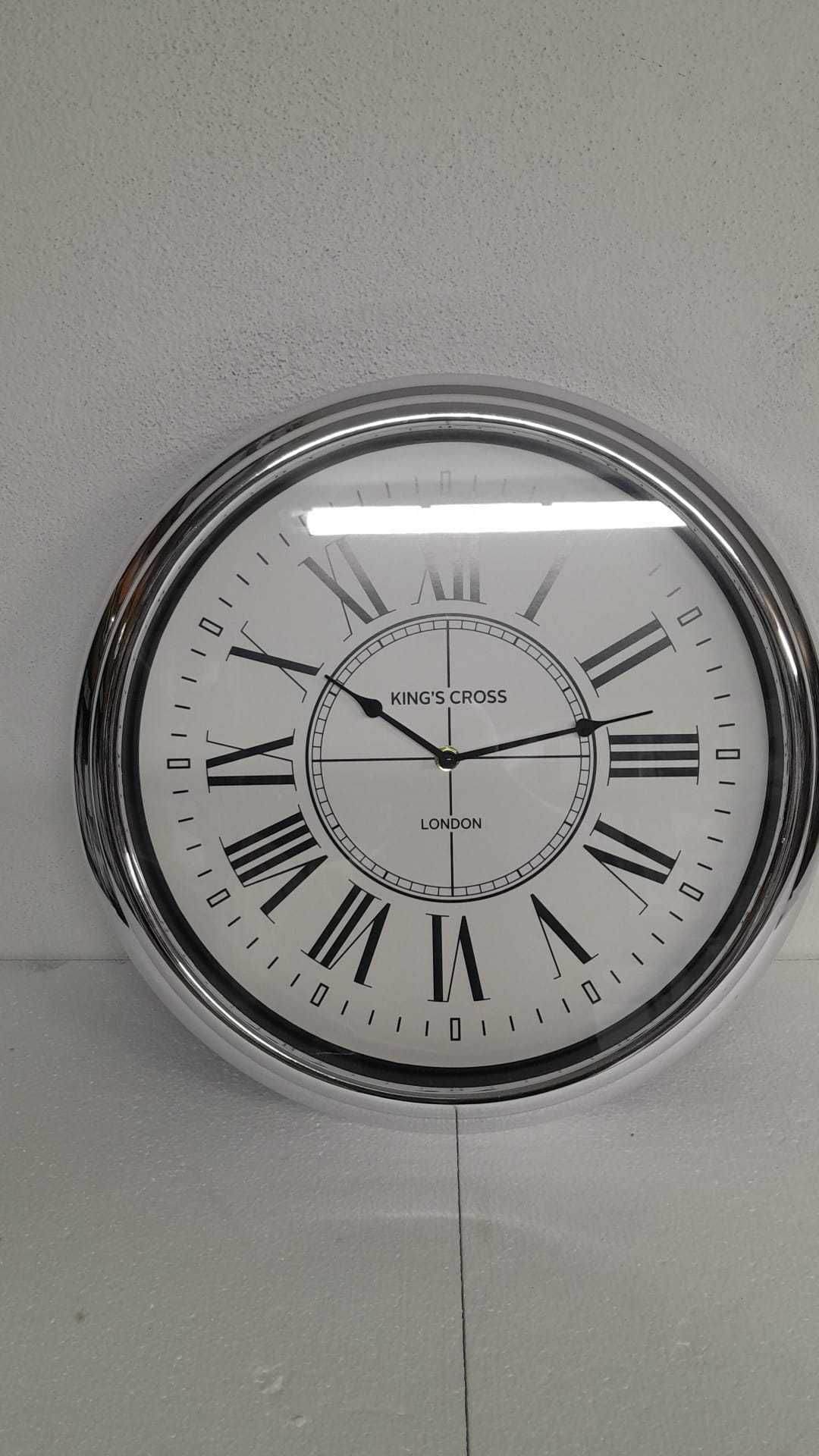 Duży metalowy zegar ścienny 40 cm vintage czytelny
