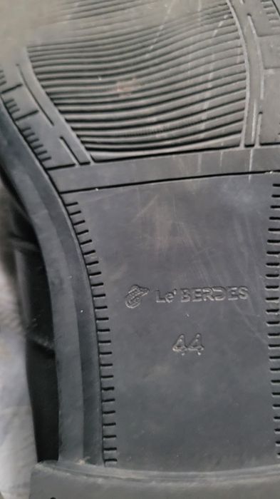 Мешти туфлі шкіряні Le' Berdes