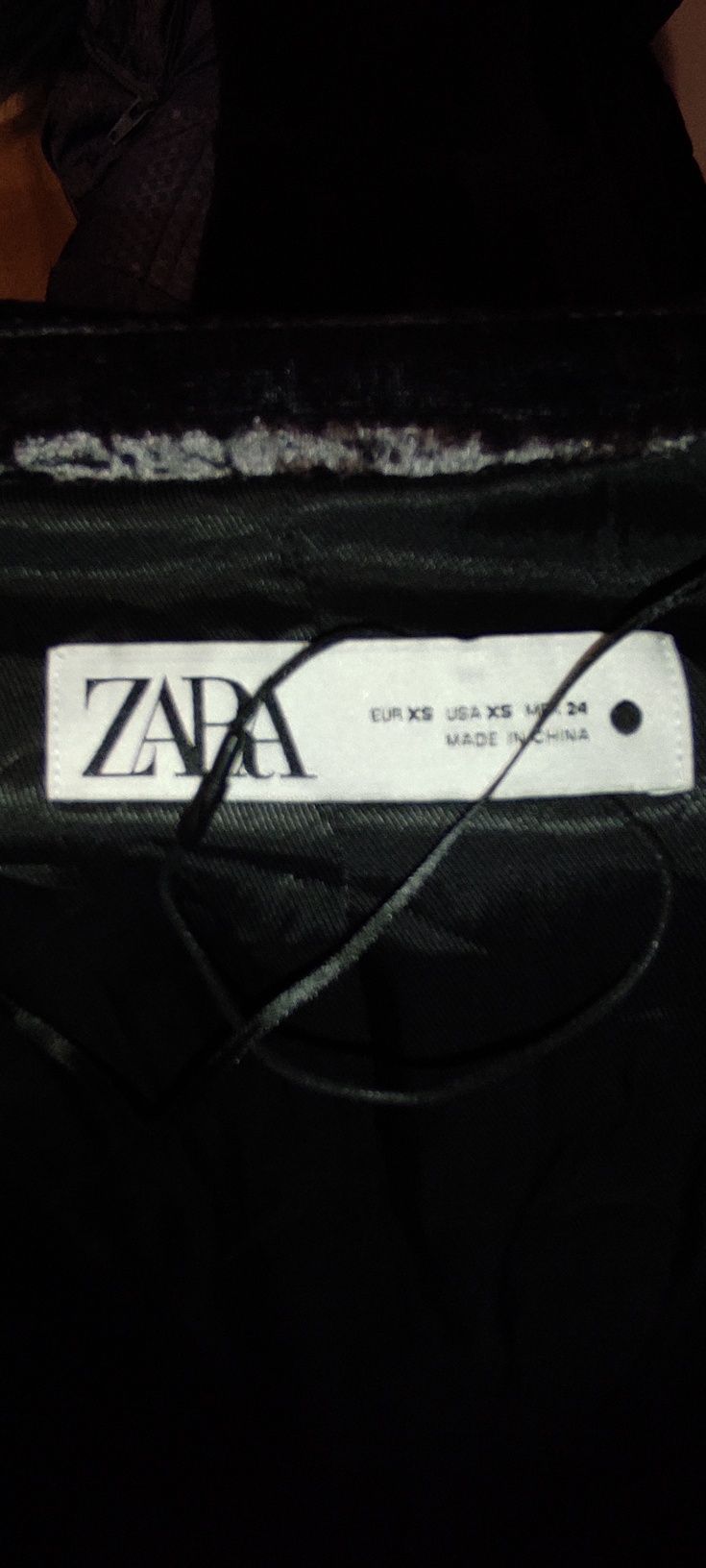 Продам практически новое оригинальное пальто Zara, xs размер.