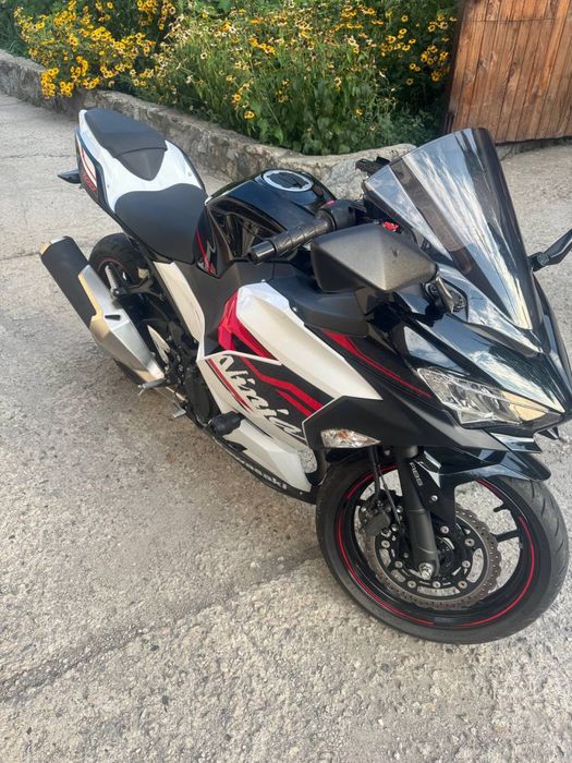 kawasaki ninja 400