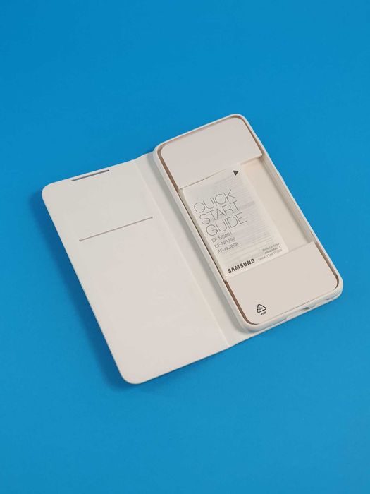 Samsung Galaxy S21 + 5G LED View Cover smart etui EF-NG996PJEGEW