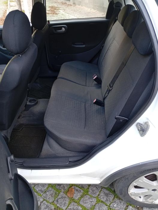 Opel corsa 1.3cdti 2005