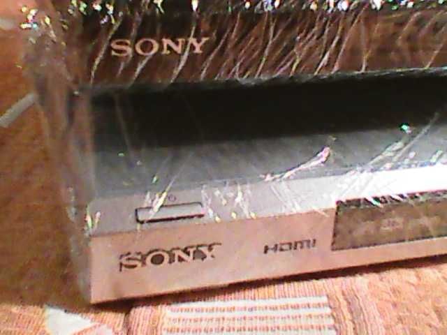 Проигрыватель:  CD/DVD SONY - DVP- NS 76H silver (HDMI порт)