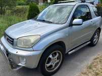 Toyota RAV4 II rok produkcji 2000 LPG