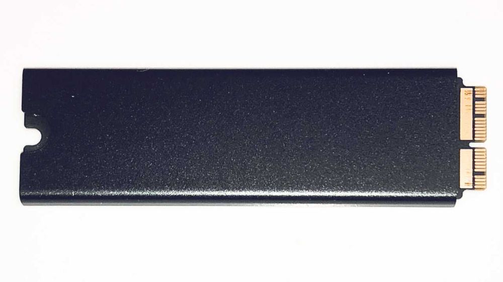 Oryginalny dysk SSD Apple 512 GB, mało używany