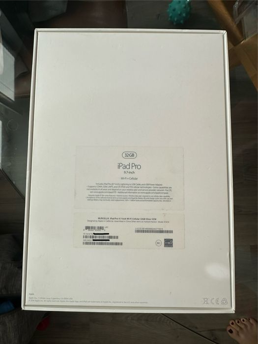 iPad Pro 9.7" (A1674), 32 GB  Wi-Fi+Cellular (Silver)