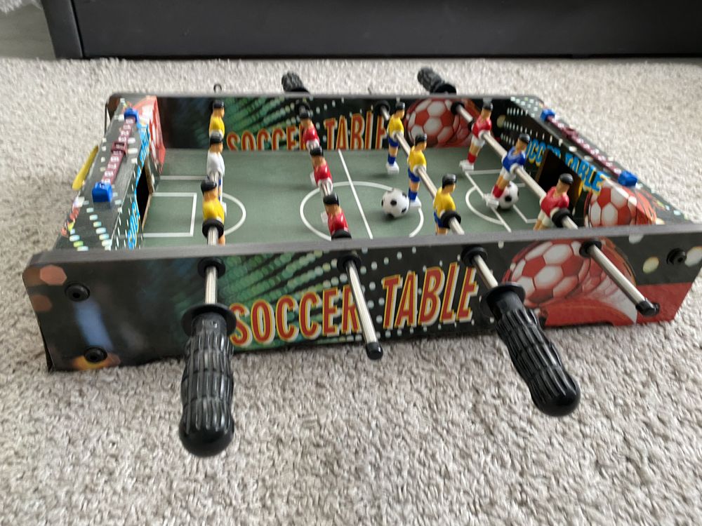 Kolorowe piłkarzyki stołowe Soccer Table