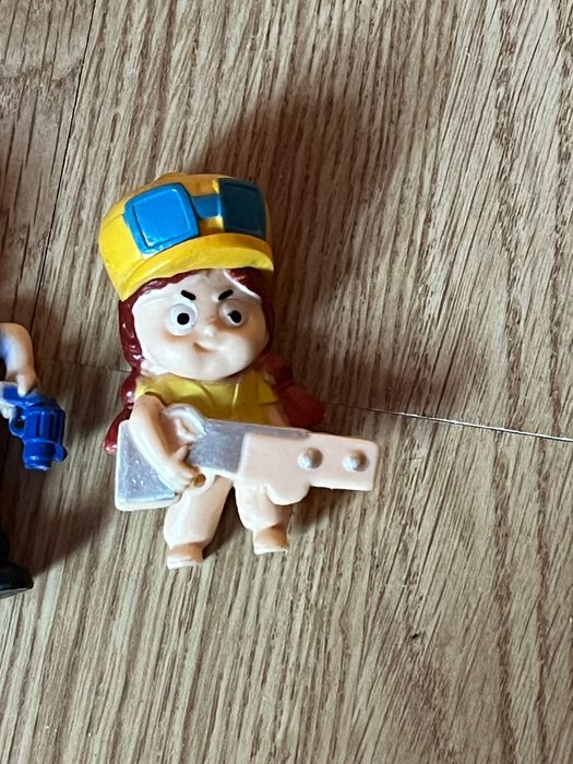 Zabawki dla dzieci figurki