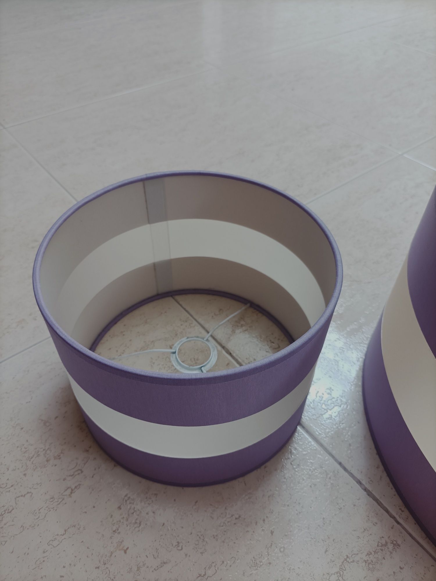 Abajur de candeeiro de tecto e de mesa