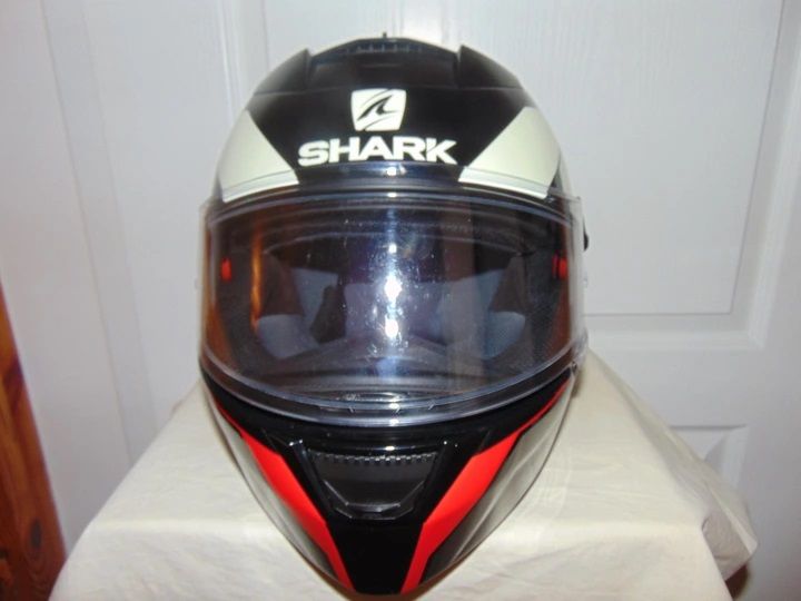 KASK SHARK SPEED-R / Arai nolan caberg icon hjc agv ls2 mtr shiro