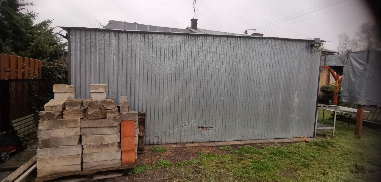 Garaż blaszany 3x6m duży, ocieplony, podłoga, regały, oświetlenie