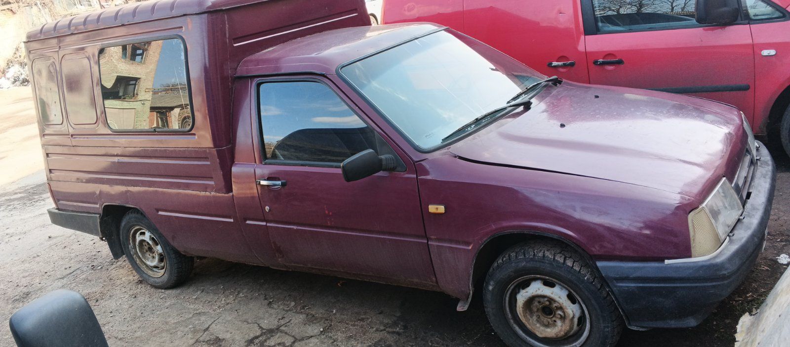 Автомобіль ИЖ 2717