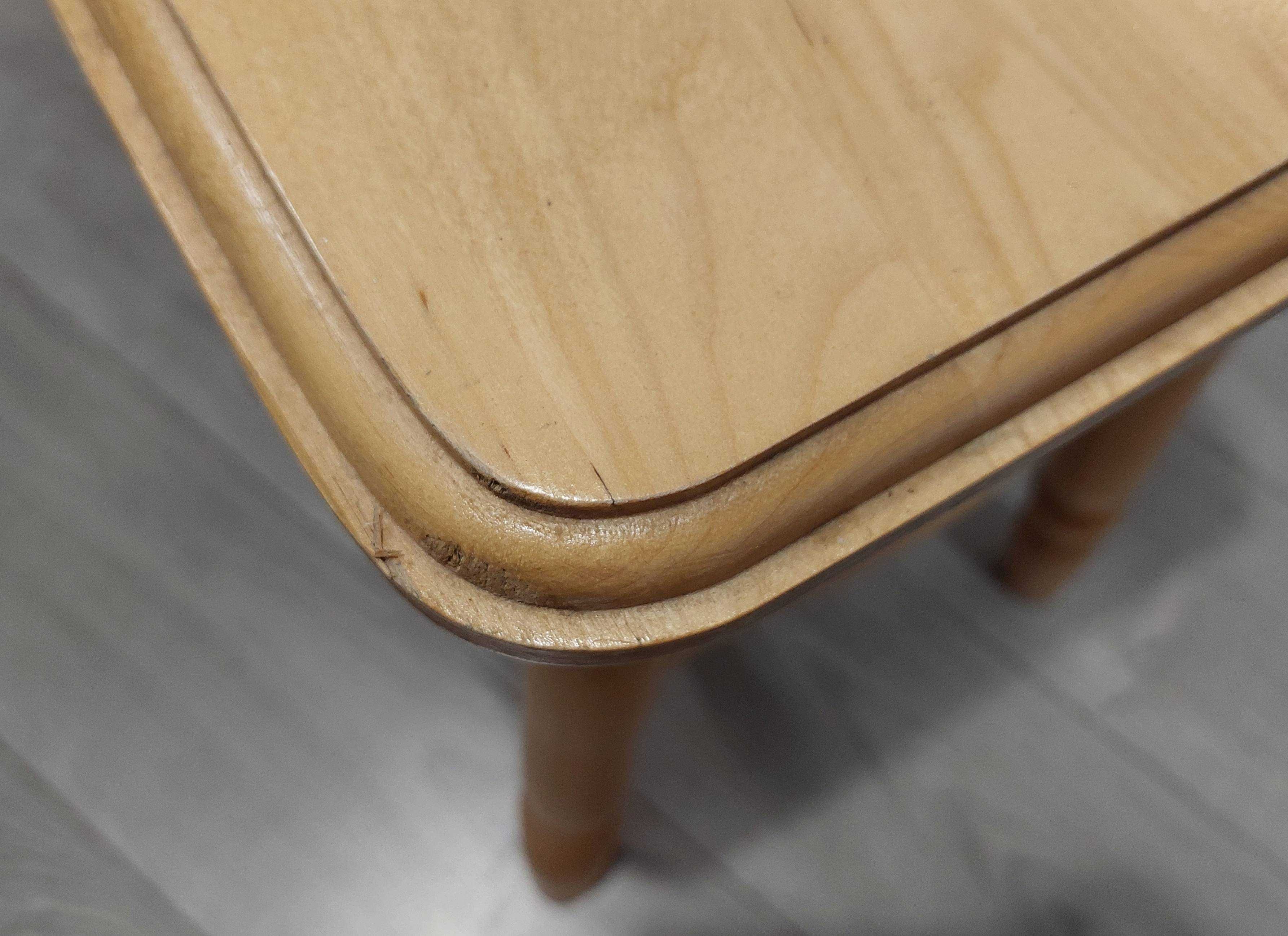 Taboret drewniany