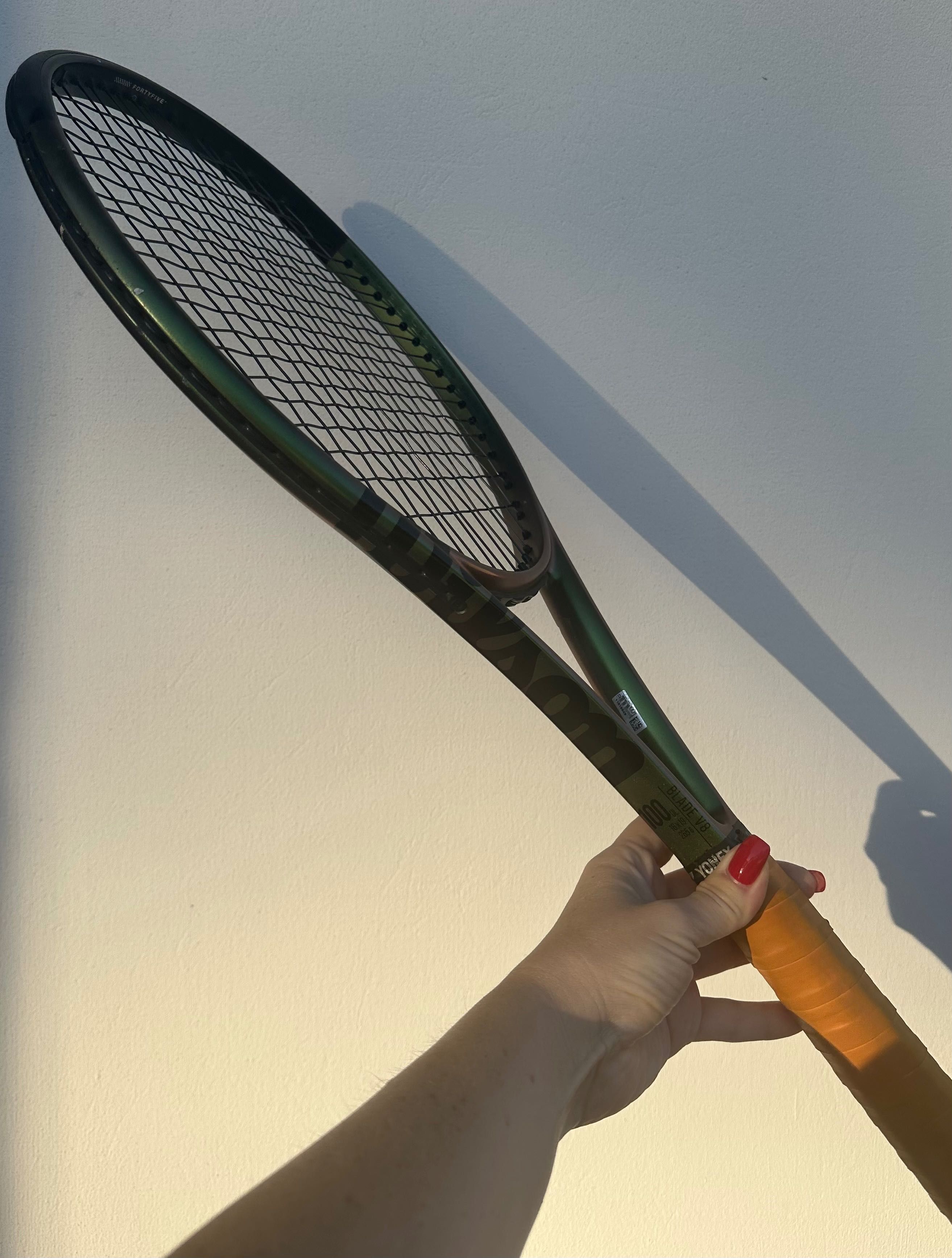 Тенісна ракетка Wilson Blade 100UL V8.0