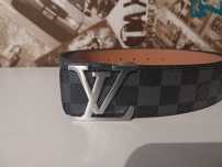 Pasek Luis Vuitton czarny z srebrna klamrą 115cm