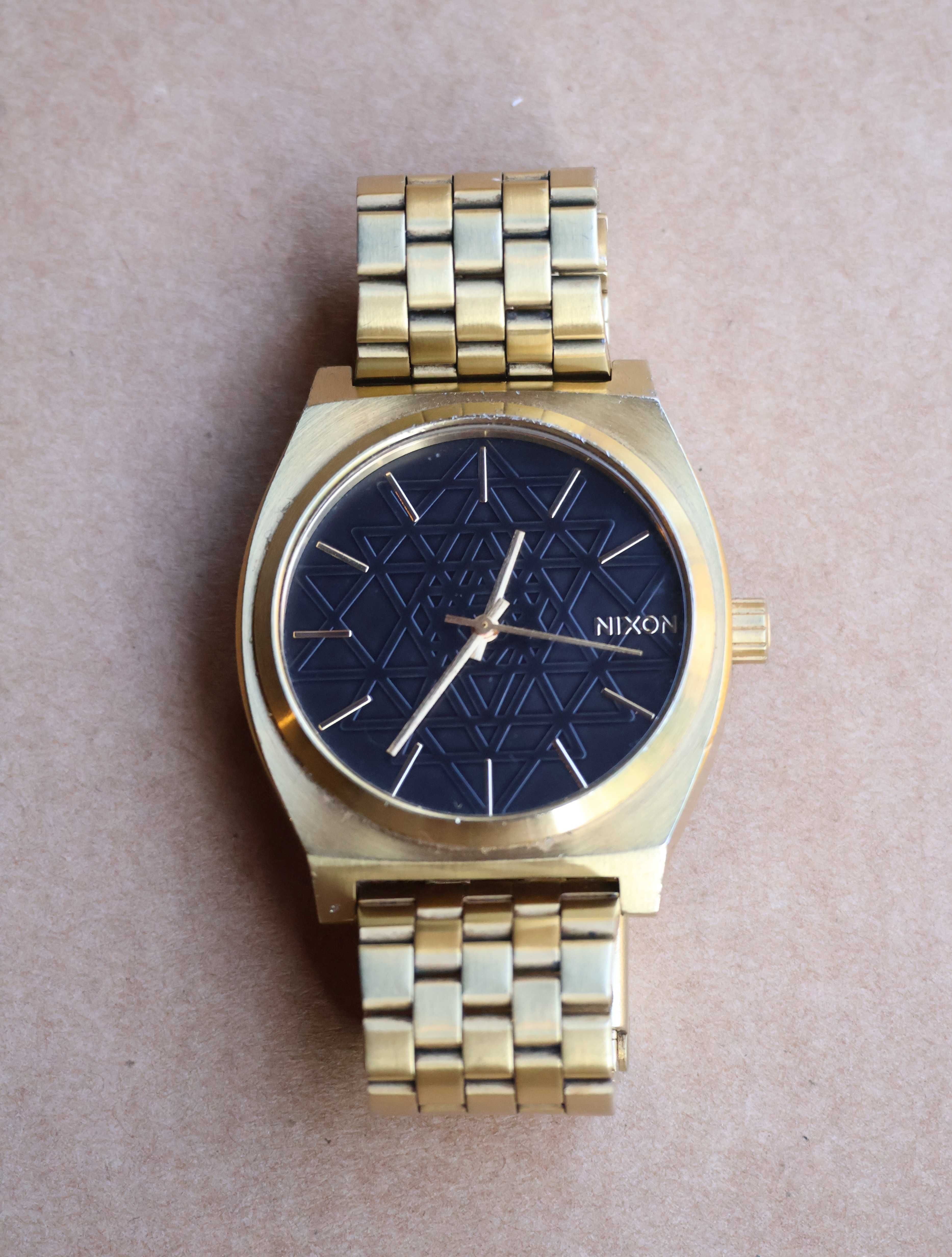 Relógio Nixon Time Teller