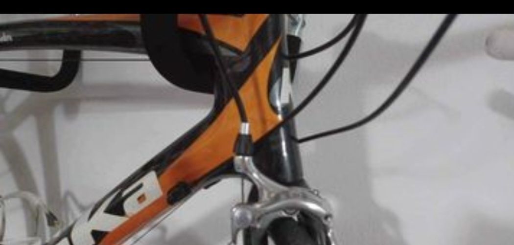 Bicicleta estrada Goka One carbono