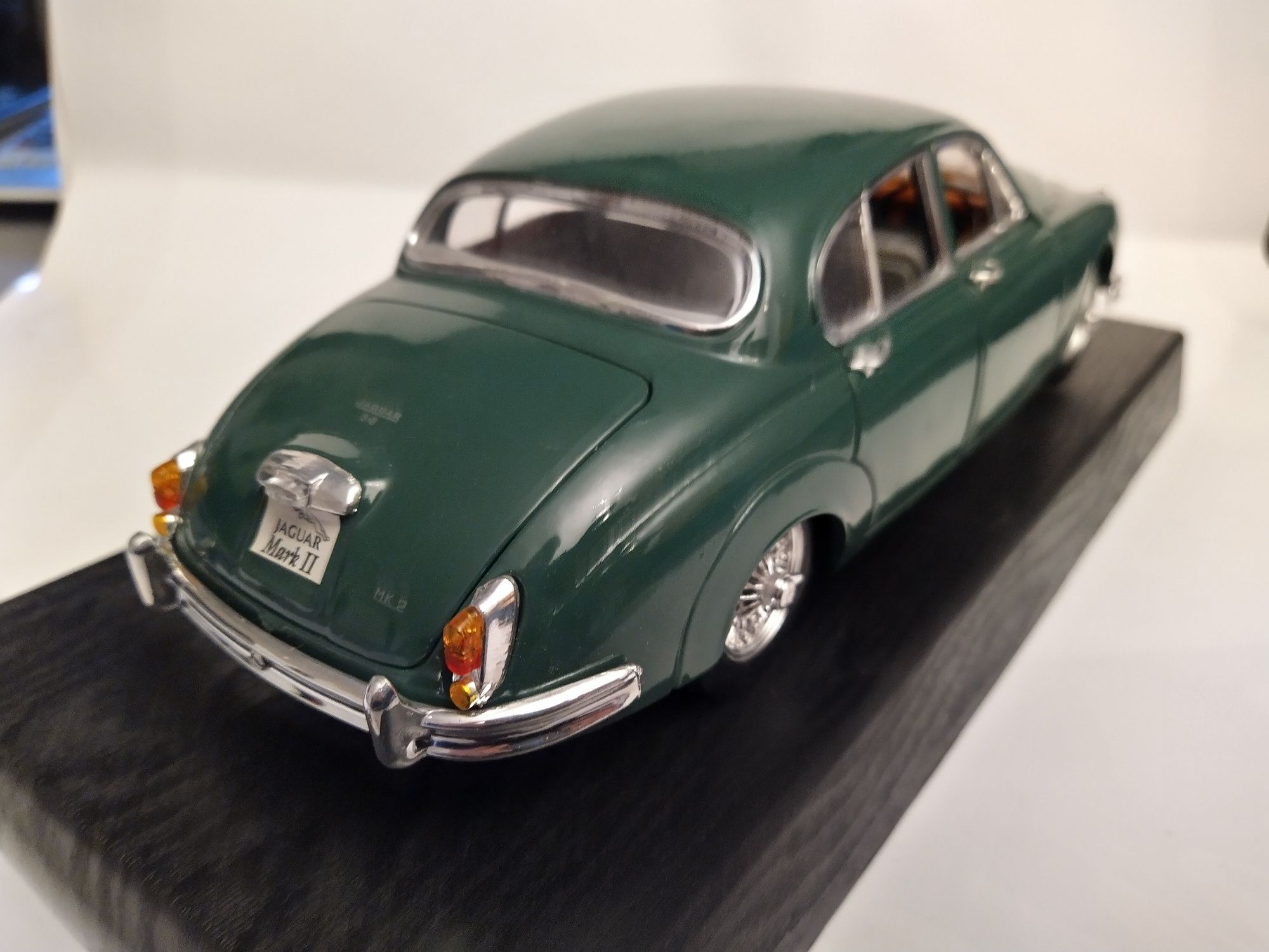 Jaguar Mark II Skala 1:18 Maisto