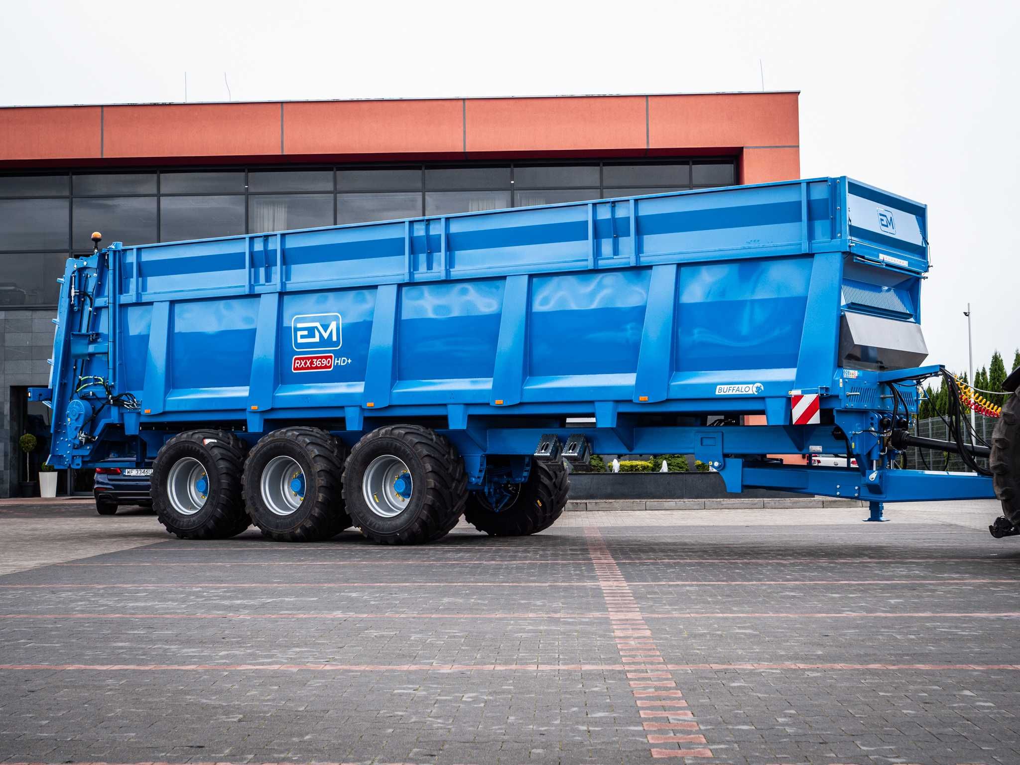 Rozrzutnik obornika EUROMILK Buffalo RXX 3690 HD+ (36m3)